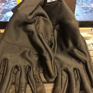 Nike Accessories - Nike Tempo running gloves Nike Accessories - Nike Tempo running gloves